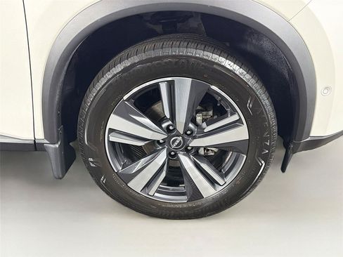 Used 2023 Nissan Rogue Platinum w/ Platinum Premium Package AWD/4WD image 36