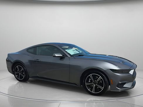 New 2025 Ford Mustang Coupe image 38