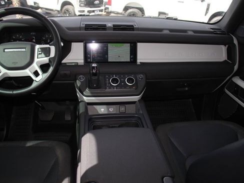 Used 2020 Land Rover Defender 110 SE AWD/4WD image 17