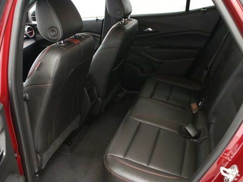 Used 2025 Chevrolet Trax RS w/ Driver Confidence Package FWD image 25