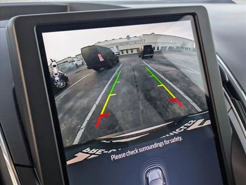 Used 2021 Ford Edge Titanium w/ Equipment Group 301A image 13