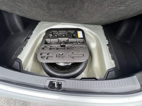 Used 2022 Toyota Corolla SE FWD image 21