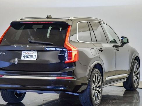 Certified 2025 Volvo XC90 B6 Plus image 4