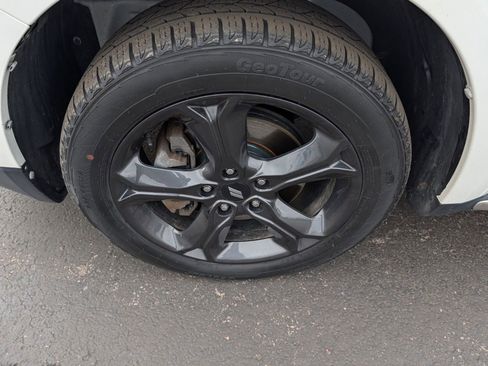 Used 2018 Dodge Journey Crossroad w/ Driver Convenience Group image 15