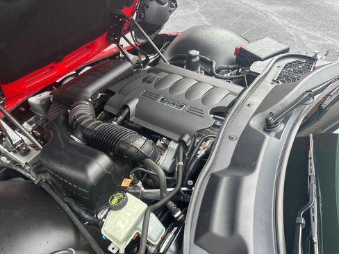 Used 2006 Pontiac Solstice Convertible w/ Premium Package image 22