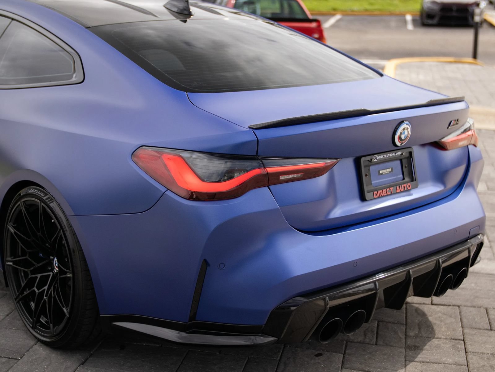 Used 2022 BMW M4 Competition w/ M Carbon Exterior Package RWD image 17