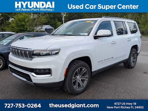 Used 2022 Jeep Grand Wagoneer Series I AWD/4WD image 1