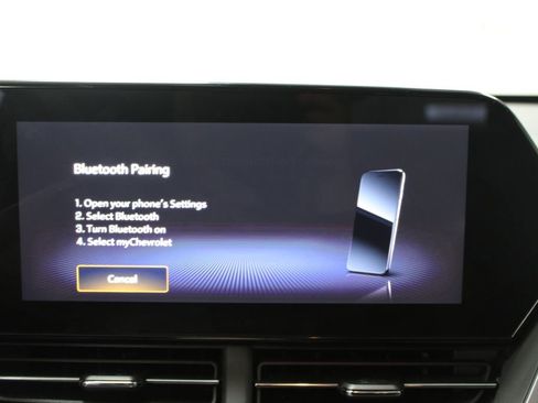 Used 2025 Chevrolet Trax LT image 42