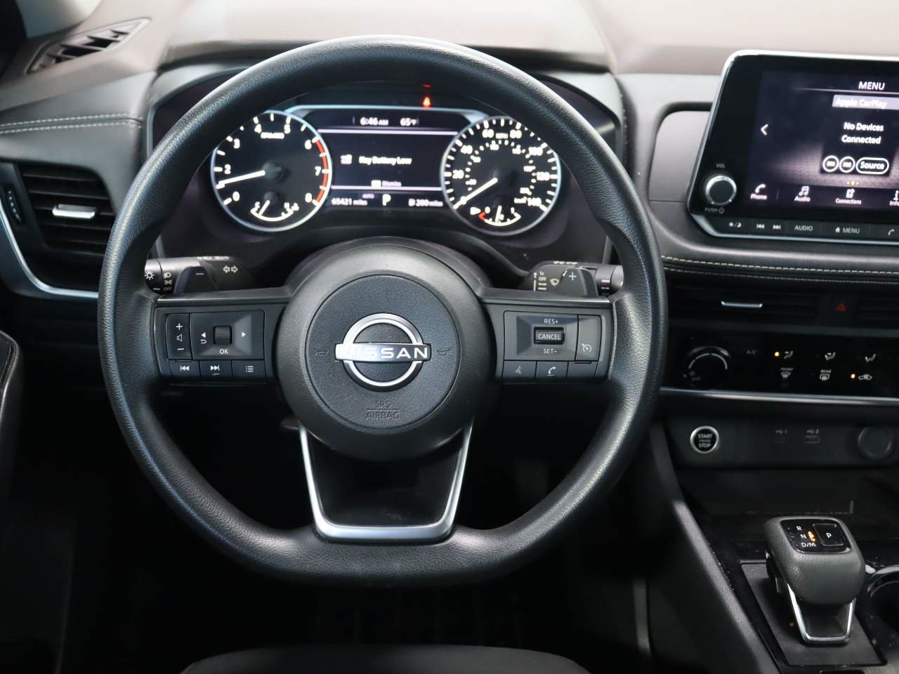 Used 2023 Nissan Rogue S AWD/4WD image 9