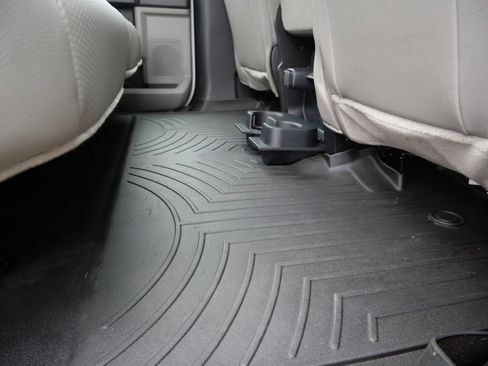 Used 2022 Ford F450 XL w/ Power Equipment Group image 9