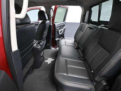 Used 2018 Nissan Titan SL w/ Texas Titan Edition AWD/4WD image 36