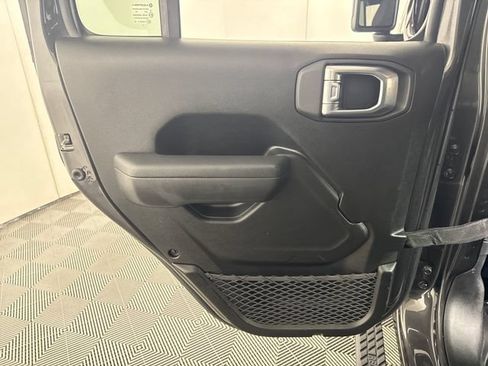 Used 2024 Jeep Wrangler Unlimited Sport AWD/4WD image 23