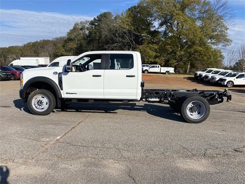 New 2026 Ford F450 XL image 5