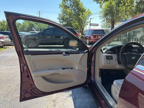 Used 2007 Buick Lucerne CX FWD image 20