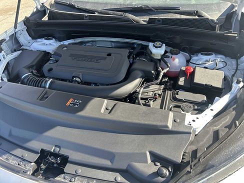 New 2026 Buick Envision Sport Touring image 32