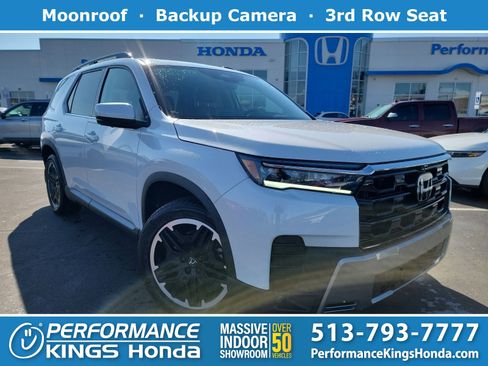 New 2026 Honda Pilot Touring image 1