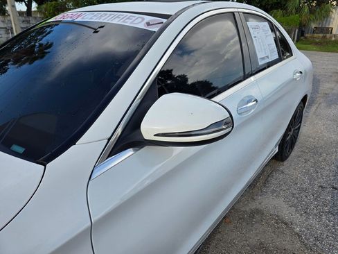 Used 2021 Mercedes-Benz C 300 Sedan image 10