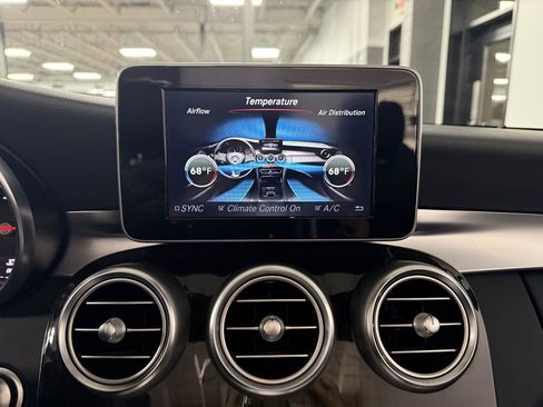 Used 2017 Mercedes-Benz C 300 4MATIC Cabriolet image 13