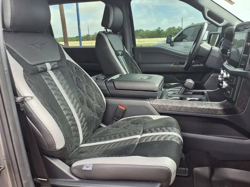 Used 2025 Ford F150 XLT w/ Equipment Group 303A High AWD/4WD image 31