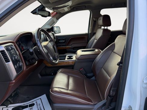 Used 2016 Chevrolet Silverado 1500 High Country w/ High Country Premium Package image 9