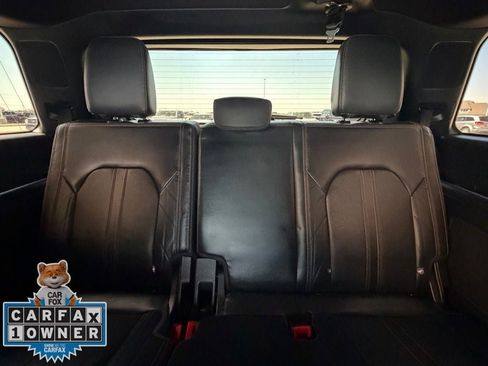 Used 2022 Ford Expedition Platinum image 24
