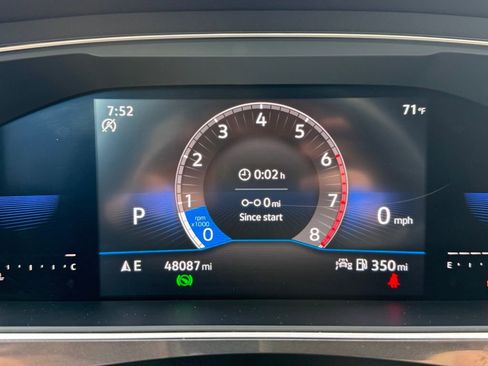 Used 2022 Volkswagen Tiguan SE R-Line FWD image 7