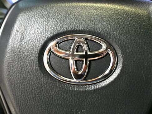 Used 2023 Toyota Camry SE FWD image 36