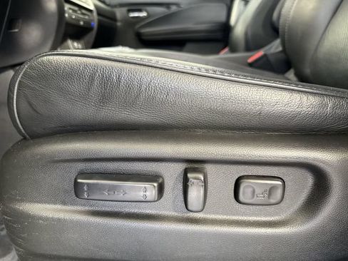 Used 2020 Honda Pilot Elite image 22
