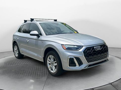Used 2023 Audi Q5 2.0T Premium w/ Convenience Package AWD/4WD image 1