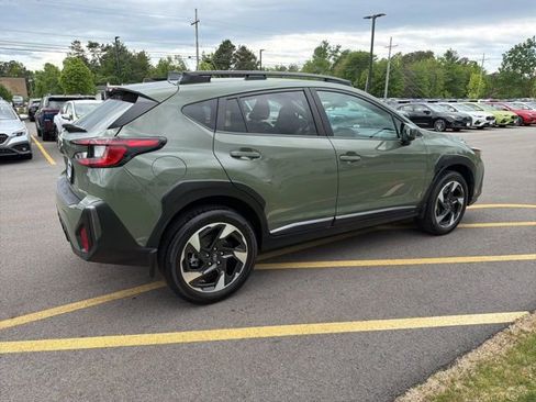 Used 2024 Subaru Crosstrek 2.5i Limited AWD/4WD image 5