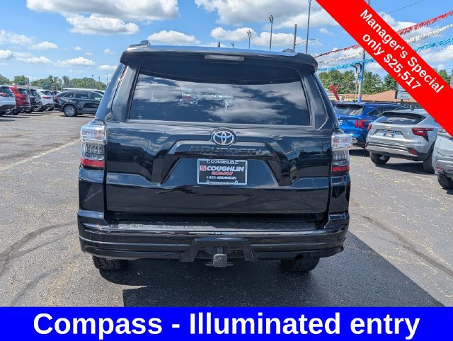 Used 2019 Toyota 4Runner Limited AWD/4WD image 6