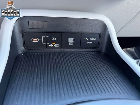 Used 2025 Hyundai Kona SEL FWD image 11