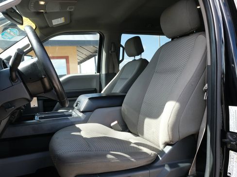 Used 2018 Ford F150 XLT w/ Equipment Group 302A Luxury AWD/4WD image 9