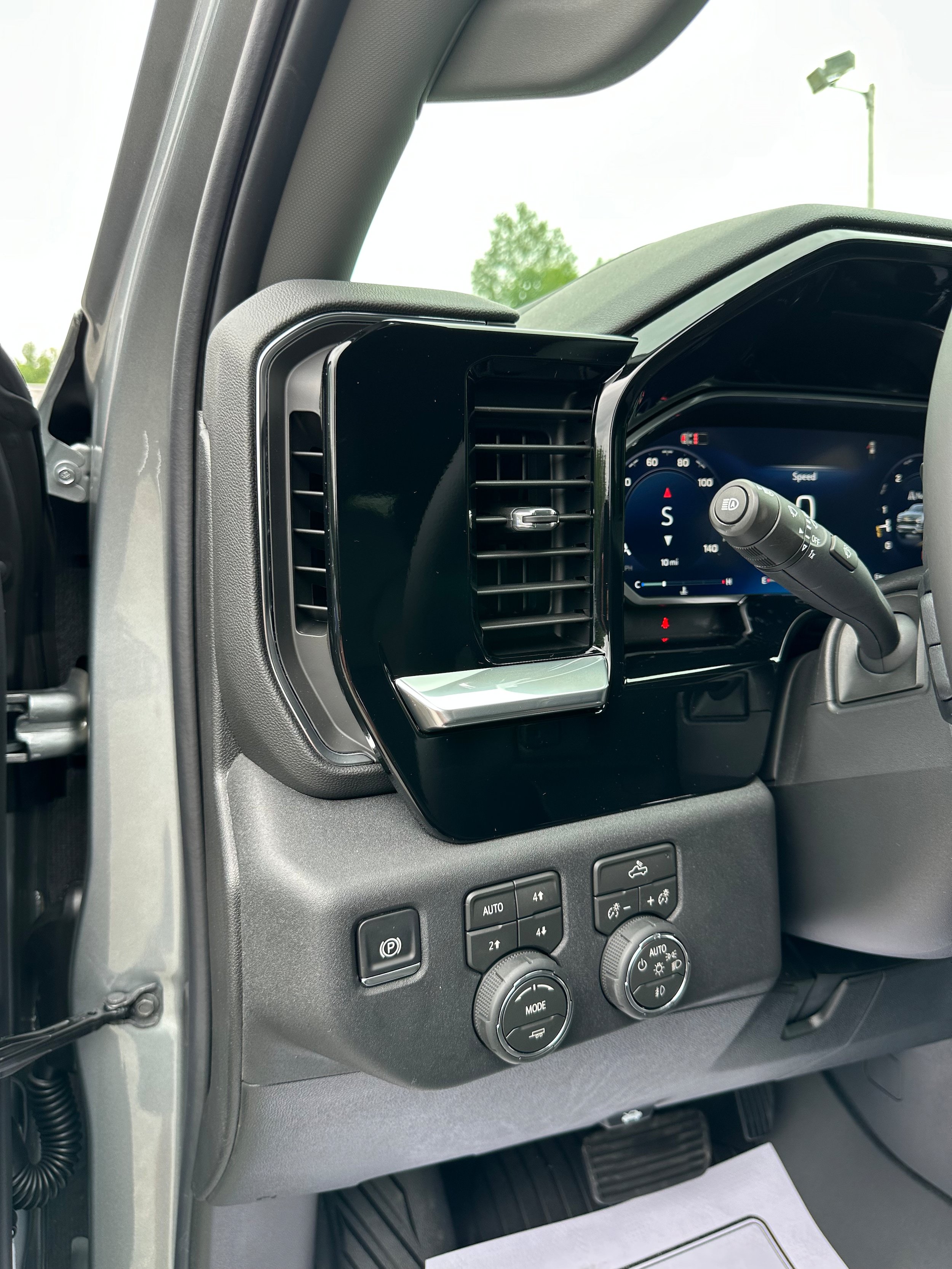 New 2026 Chevrolet Silverado 1500 RST w/ All Star Edition Plus AWD/4WD image 12