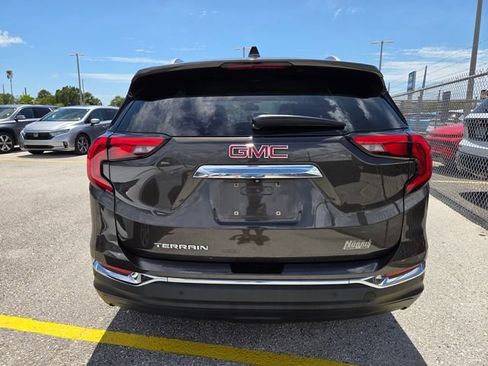 Used 2019 GMC Terrain SLT w/ Preferred Package FWD image 5