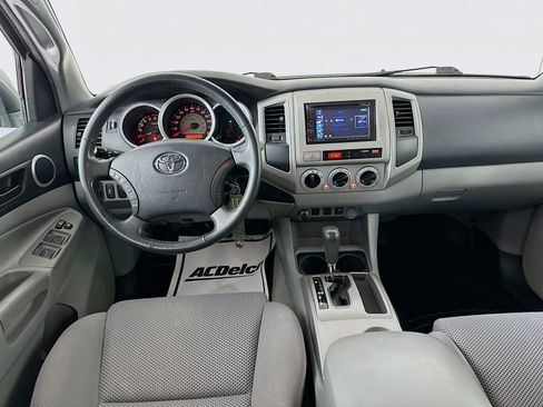 Used 2011 Toyota Tacoma PreRunner w/ TRD Sport Pkg RWD image 20