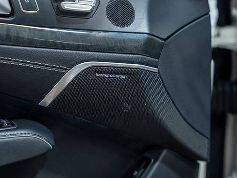 Used 2017 Mercedes-Benz SL 63 AMG image 63