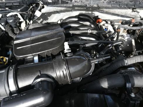 Used 2021 Ford F350 XL w/ STX Appearance Package AWD/4WD image 17