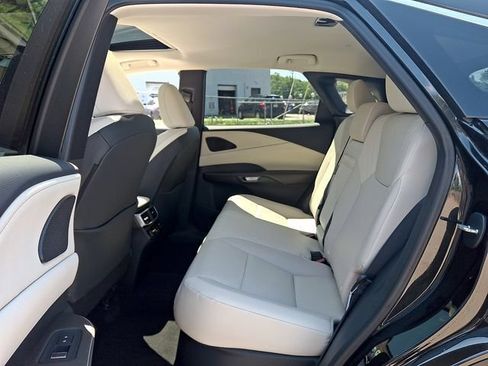 Certified 2024 Lexus RX 350 Premium w/ Convenience Package AWD/4WD image 10