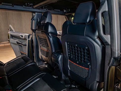 Used 2024 Ford Bronco Raptor w/ Interior Carbon Fiber Pack 6 image 23