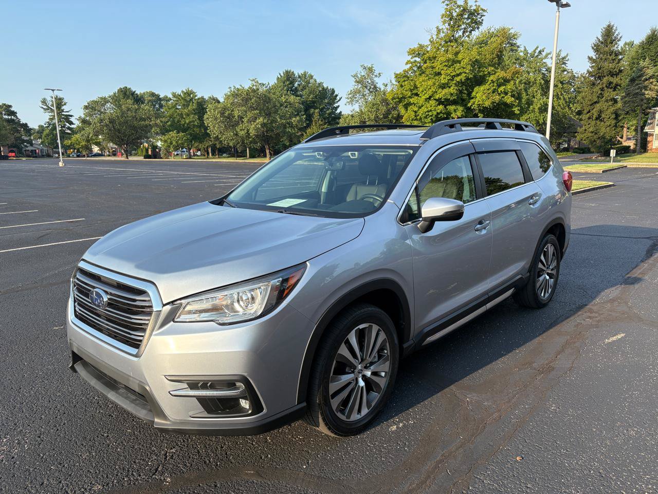 Used 2022 Subaru Ascent Limited w/ Technology Package AWD/4WD image 6