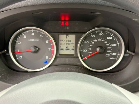 Used 2015 Subaru Forester 2.5i Premium w/ All-Weather Package image 36