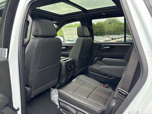 New 2026 Chevrolet Tahoe High Country AWD/4WD image 9