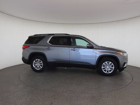 Used 2021 Chevrolet Traverse LT w/ LPO, Floor Liner Package AWD/4WD image 24