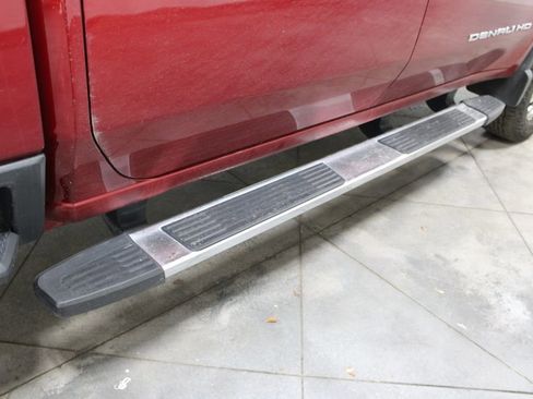 Used 2024 GMC Sierra 2500 Denali w/ Denali Reserve Package image 12