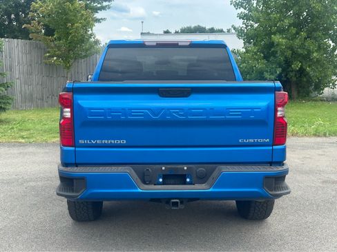 Used 2022 Chevrolet Silverado 1500 Custom AWD/4WD image 6