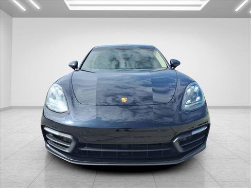 Used 2022 Porsche Panamera 4 Platinum Edition AWD/4WD image 3