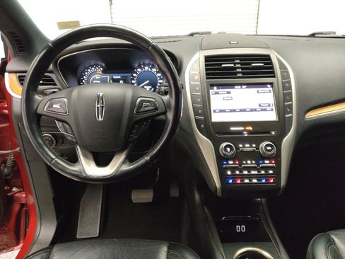 Used 2019 Lincoln MKC Reserve w/ MKC Technology Package FWD image 22