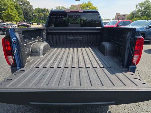 New 2026 GMC Sierra 1500 Elevation w/ Elevation Premium Package image 9