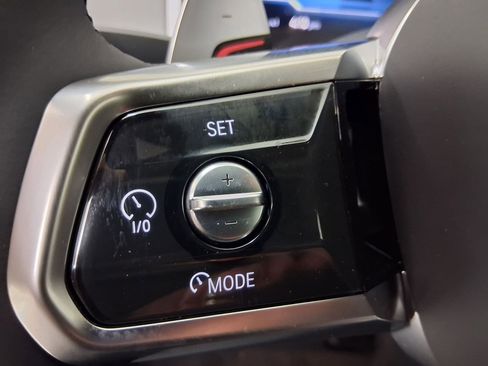 New 2026 BMW 740i w/ Premium Package image 16